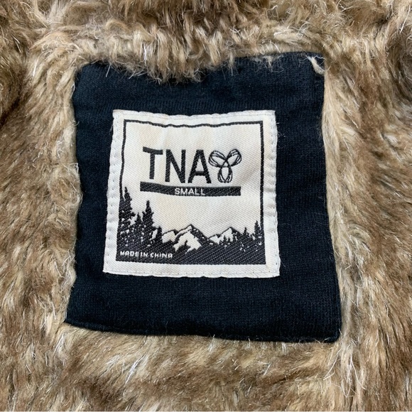 Small TNA Aritzia faux fur lined black hoodie - Picture 5 of 10